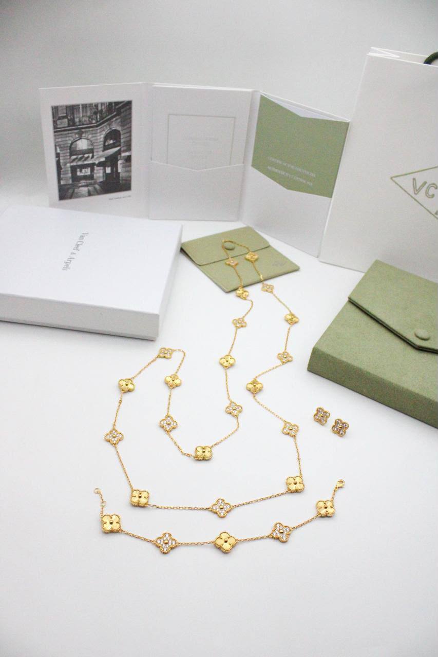 Vca set

280 dhs

Zain122
♥️♥️♥️