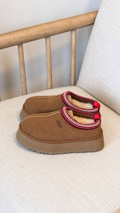 UGG
QUALITY: SUPER MASTER 

SIZE: 35 TO 42
430 dhs🇦🇪🇦🇪

Zain319
♥️♥️♥️