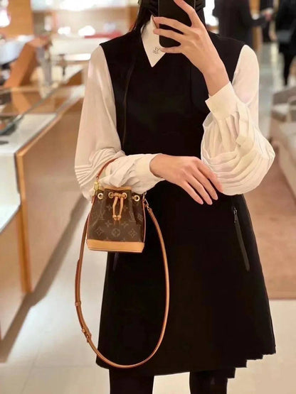 LV - Celine - Goyard - Chanel
Master ++++
For Price 👇 WTSP Text Zain 0568585901

Zain111
♥️♥️♥️