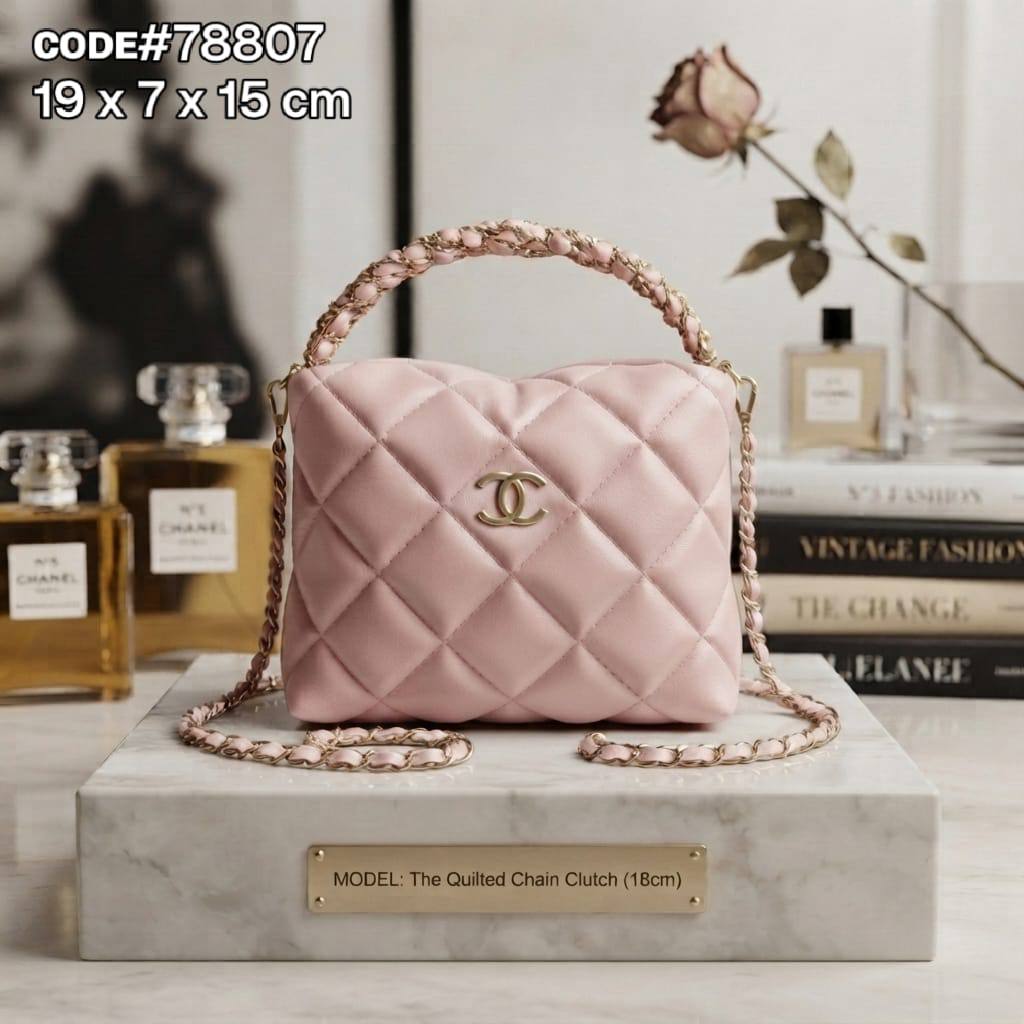 Chanel ᴛᴏᴘ ᴄʟᴜᴛᴄʜ
ʜᴀɴᴅʟᴇ ᴡɪᴛʜ ᴄʜᴀɪɴ
ǫᴜɪʟᴛᴇᴅ ʟᴀᴍʙsᴋɪɴ ʟᴇᴀᴛʜᴇʀ
ɢᴏʟᴅ ʜᴀʀᴅᴡᴀʀᴇ
sɪᴢᴇ: 19 cm

75 dhs🇦🇪🇦🇪

Zain31
♥️♥️♥️