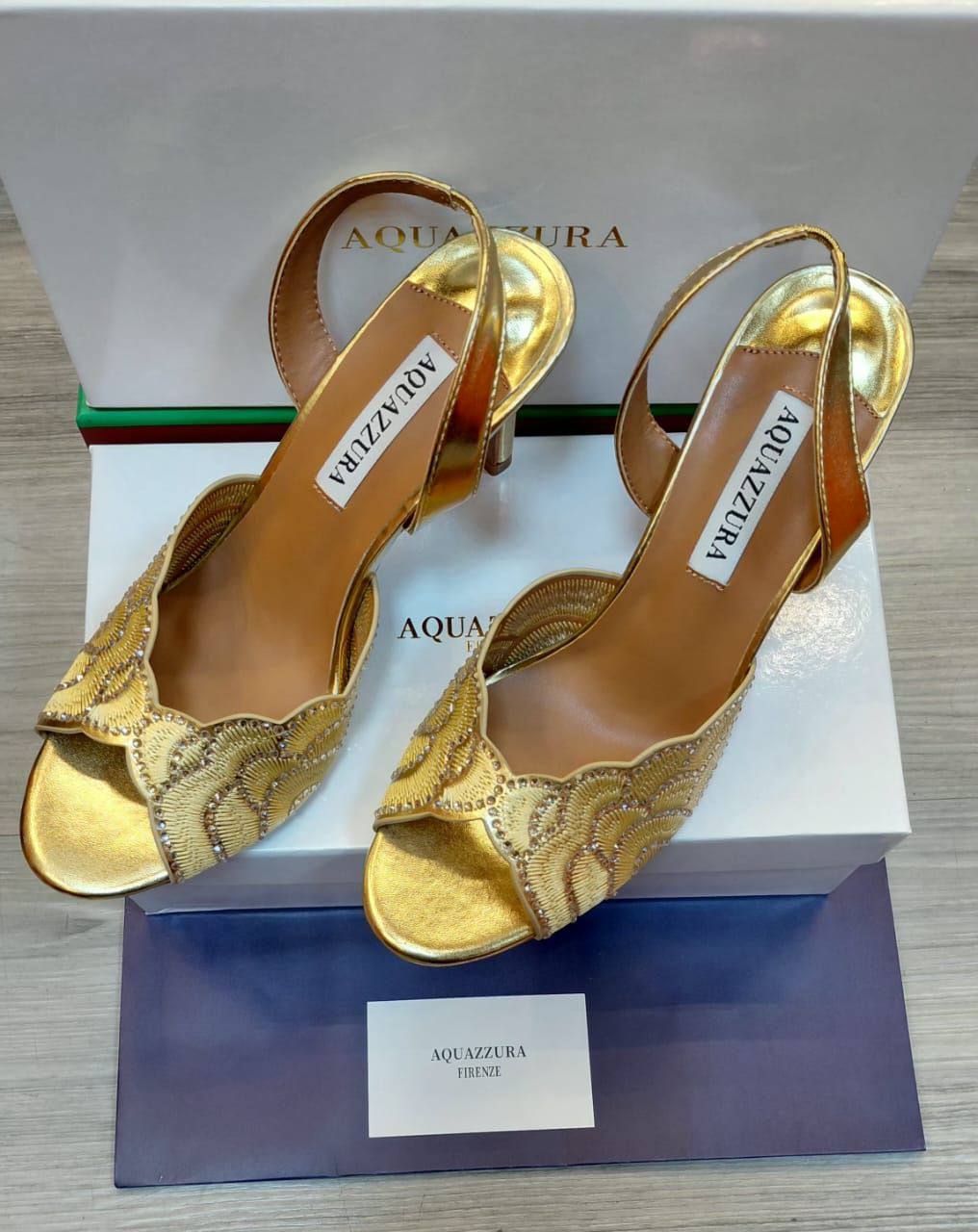 Aquazzura 
Size 36 To 41
120 dhs✅

Zain16
♥️♥️♥️