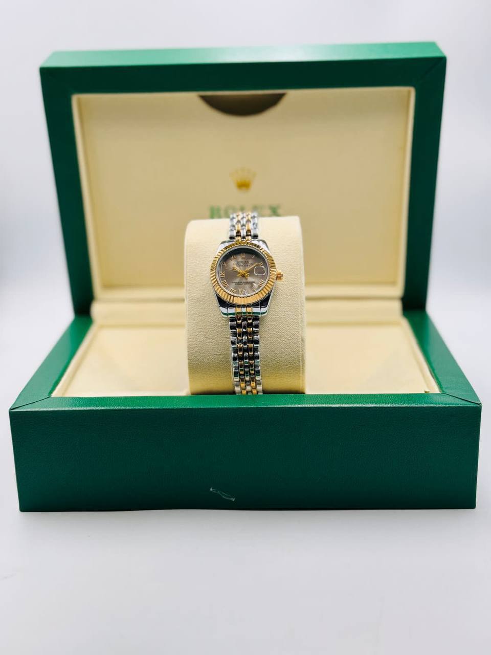 Rolex ladies 
55 dhs🪙🌨️

Zain08
♥️♥️♥️