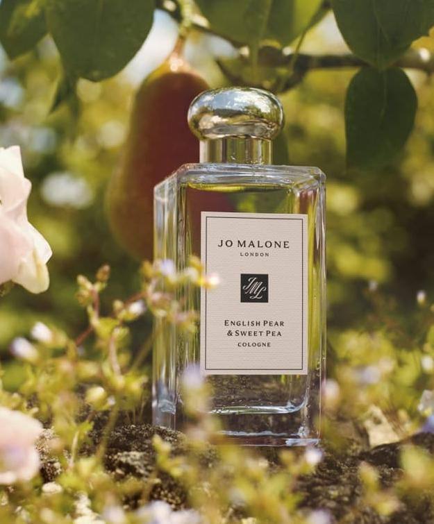 JO MALONE 
45 dhs🇦🇪🇦🇪
WITH PAPER BAG

Zain01
♥️♥️♥️