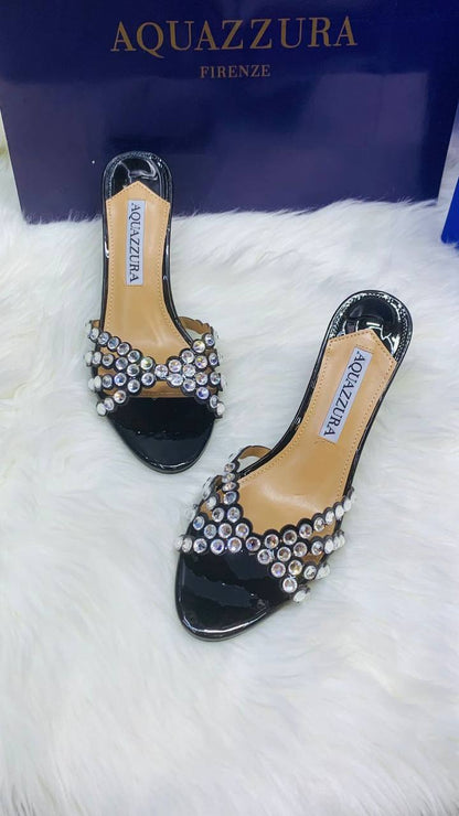 OFFER 😍
Limit Stock ⛔️⛔️
150 dhs🪙🌺
    Size 36-41 available 

Zain88
♥️♥️♥️