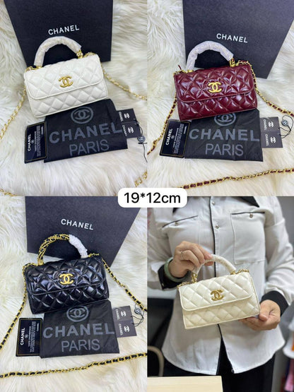 Chanel Kelly
Size : 19 * 12 * 4 cm
85 dhs🪙🖤
with box🎁

Zain115
♥️♥️♥️