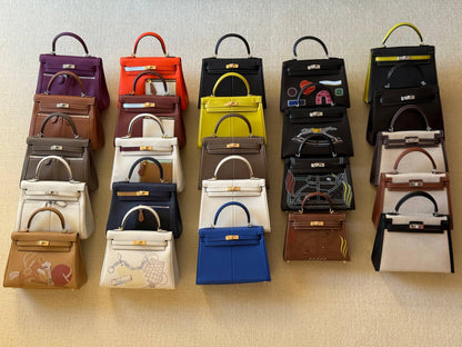 Hermes 


kelly 25cm💕master quality😍

with box❤️

580 dhs❤️💚❤️

Zain52
♥️♥️♥️