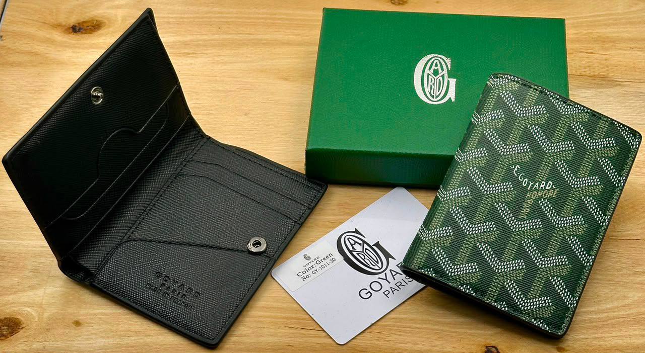 Wallets
65 dhs✅

Zain182
♥️♥️♥️