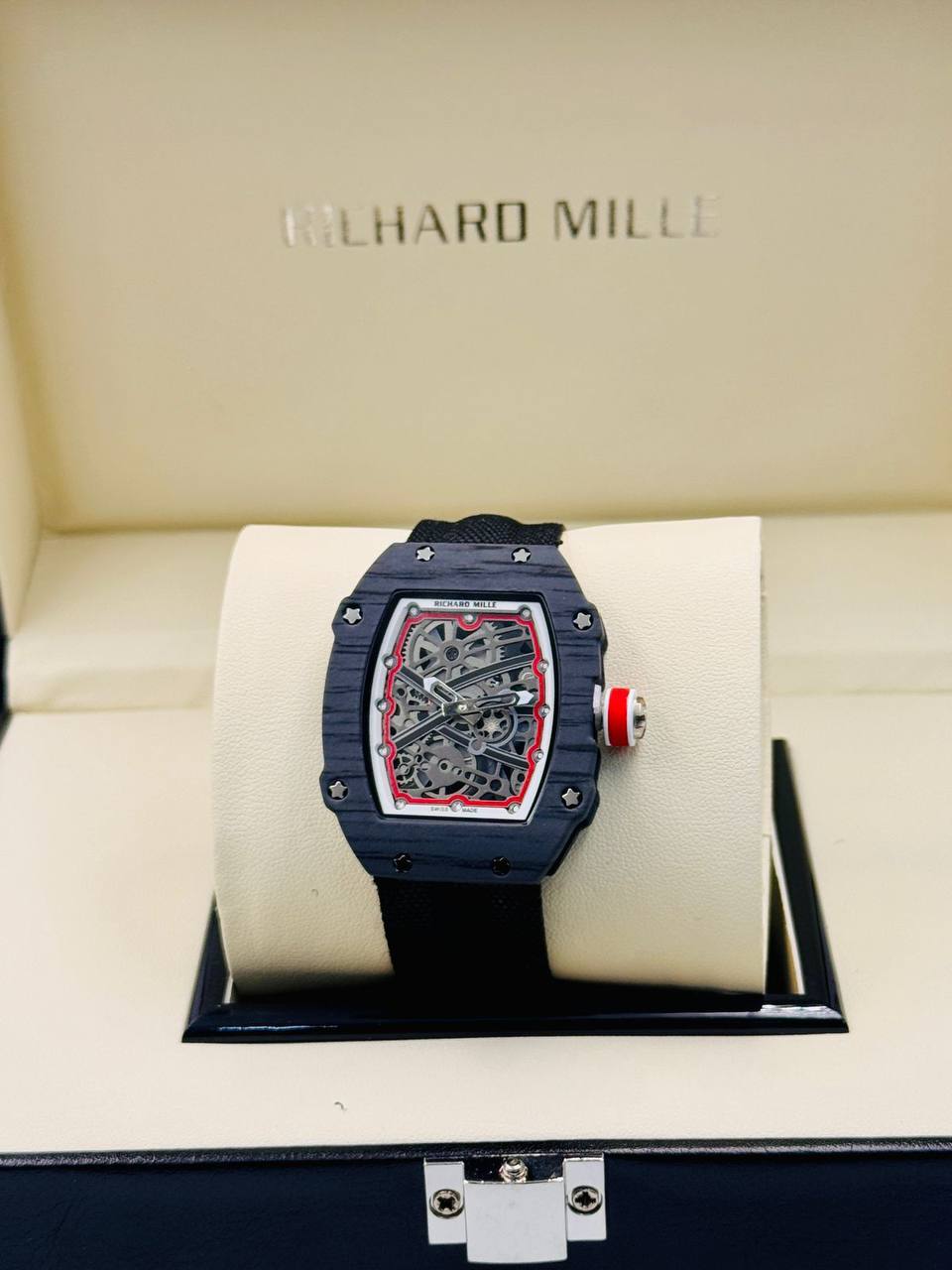 RICHARD Mille Men
*New Arrival*🔥
80 dhs💓

Zain08
♥️♥️♥️