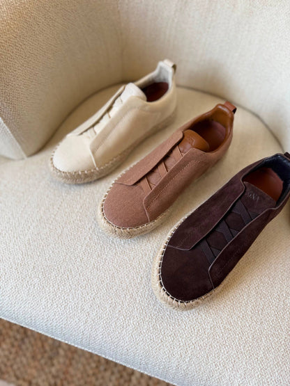 ZEGNA
*AAA QUALITY*
*SIZE:40 to 46*
450 dhs🇦🇪🇦🇪

Zain185
♥️♥️♥️