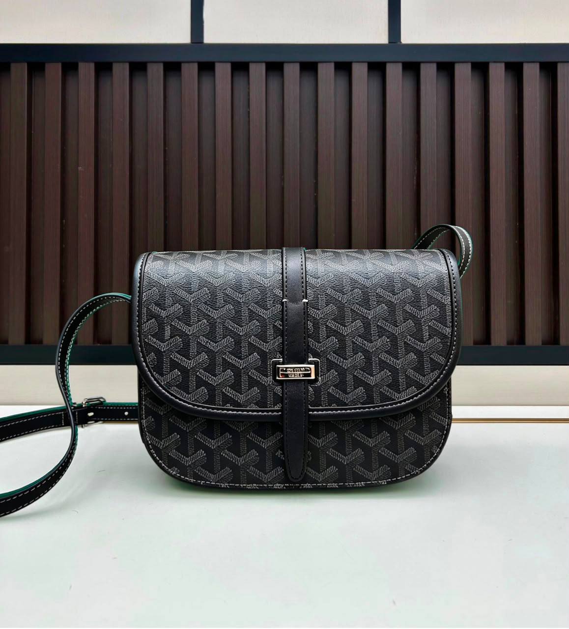 GOYARD SLING BAG 
UNISEX 
HIGH QUALITY 
WITH BOX
110 dhs🇦🇪🇦🇪

Zain295
♥️♥️♥️