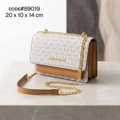 𝗠𝗜𝗖𝗛𝗔𝗘𝗟 𝗞𝗢𝗥𝗦 ᴄʟᴀɪʀᴇ ᴄʀᴏssʙᴀɢ sɪɢɴᴀᴛᴜʀᴇ ʟᴏɢᴏ ɢᴏʟᴅ ᴛᴏɴᴇ ʜᴀʀᴅᴡᴀʀᴇ sɪᴢᴇ : 20 cm ᴡɪᴛʜᴏᴜᴛ BOX

70 dhs🇦🇪🇦🇪

Zain31
♥️♥️♥️