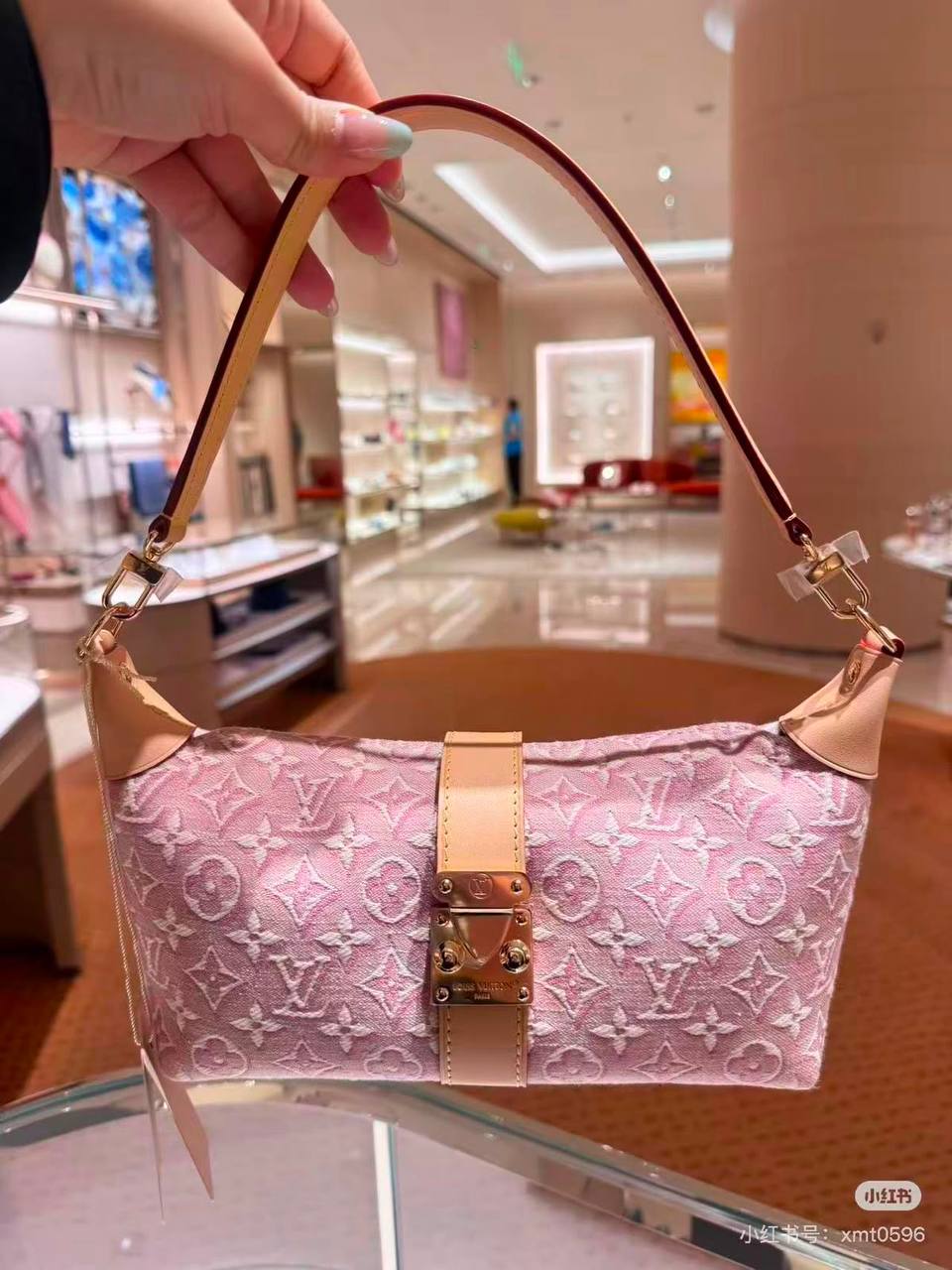 LV
NEW❣️❣️
Master 🔮🔮
For Price 👇 WhatsApp✅
0568585901 
0507557372
0552275751 Owner Zain 👌

Zain297
♥️♥️♥️