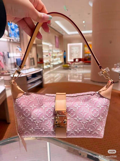LV
NEW❣️❣️
Master 🔮🔮
For Price 👇 WhatsApp✅
0568585901 
0507557372
0552275751 Owner Zain 👌

Zain297
♥️♥️♥️