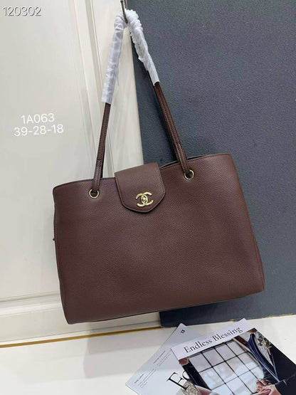 Chanel
Master🌺🌺
39cm🫶🏼🫶🏼 
380 dhs💛

Zain297
♥️♥️♥️