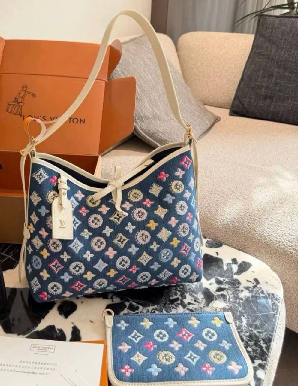 LV Bags 

New Denim

320 dhs🇦🇪🇦🇪

Zain131
♥️♥️♥️