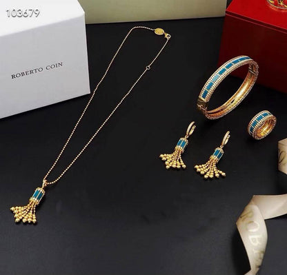 Roberto coin set
Necklace 
Earrings 
Bangle 
Ring 💍 
Master quality 🎊


305 dhs🇦🇪normal box 📦

Zain48
♥️♥️♥️