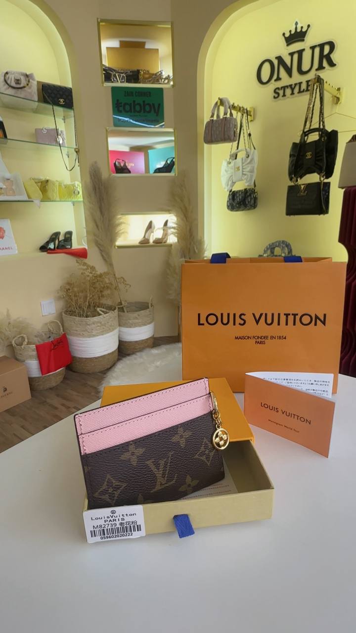 Lv

95 dhs

Zain33
♥️♥️♥️

Zc