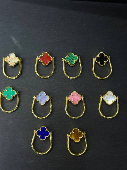 VCA ❤️‍🔥
Master quality 💯

Ring 💍 size available 👇
6,7,8,9

With normal boxes 🗃️ 
60 dhs🇦🇪🇦🇪 
With master box 📦 
75 dhs🇦🇪🇦🇪 

 Zain216
♥️♥️♥️