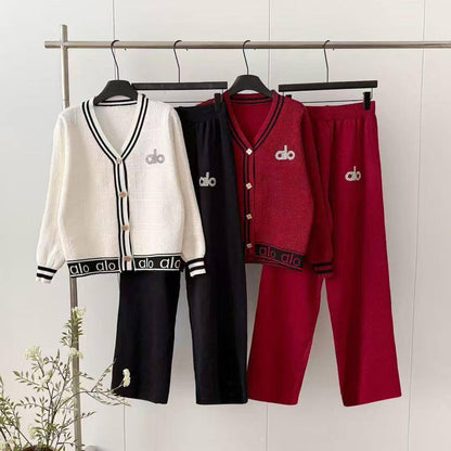 Free size 

One set

Good quality 

150 dhs🇦🇪🇦🇪

Zain17
♥️♥️♥️