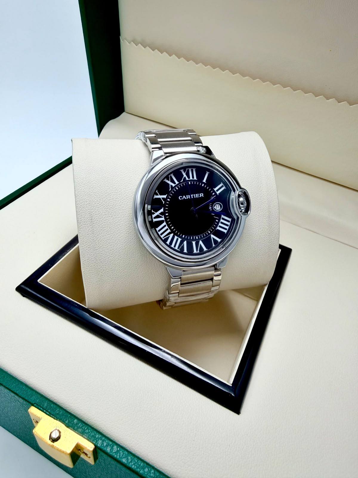 Cartier 
Burberry
Piaget
Bvlgari

55 dhs

Zain45
♥️♥️♥️