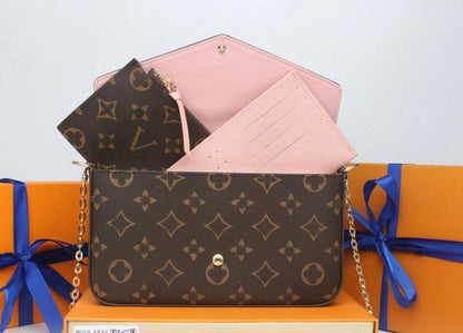 LV
WITH BOX 
85 dhs🇦🇪🇦🇪

Zain169
♥️♥️♥️