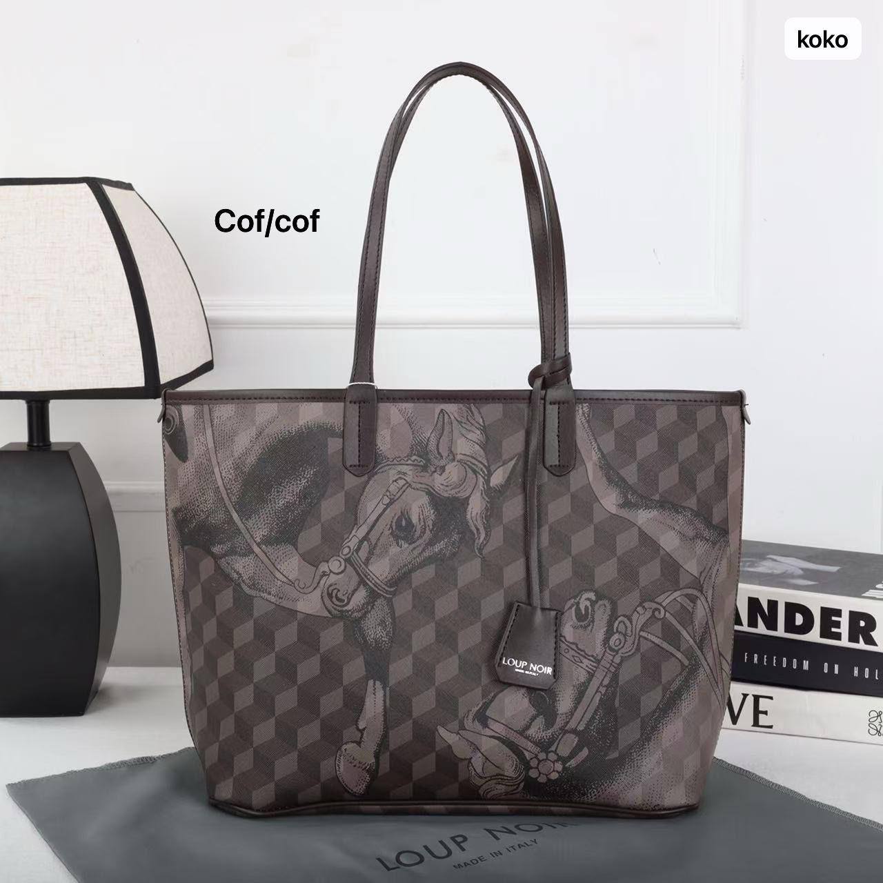 🐴 Loup Noir
1️⃣ First Quality
Size : 45 * 30 cm
80 dhs🪙🌨️

Zain115
♥️♥️♥️