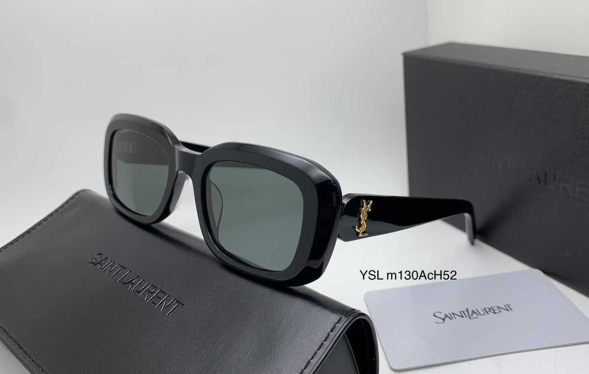 Ladies sunglasses 
70 dhs🇦🇪🇦🇪

Zain126
♥️♥️♥️