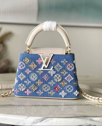 LV
Master
20cm 320 dhs❤️
27cm 330 dhs❤️

Zain10
♥️♥️♥️