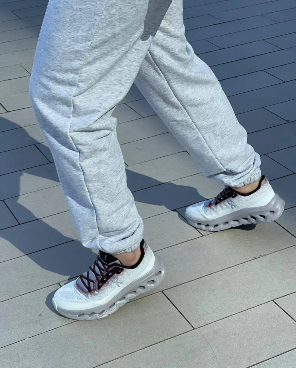 Cloud tilt 🥰😍
Size 36 - 45 

210 dhs🇦🇪🇦🇪

Zain242
♥️♥️♥️