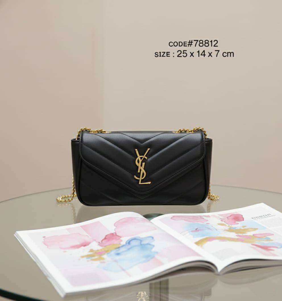 YSL - ʏᴠᴇs sᴀɪɴᴛ ʟᴀᴜʀᴀɴᴛ
sᴍᴀʟʟ ʟᴏᴜʟᴏᴜ sʜᴏᴜʟᴅᴇʀ ʙᴀɢ
ɢᴏʟᴅ ʜᴀʀᴅᴡᴀʀᴇ
ǫᴜɪʟᴛᴇᴅ ʟᴇᴀᴛʜᴇʀ ᴍᴀᴛᴇʀɪᴀʟ
sɪᴢᴇ: 25 cm

70 dhs🪙🌨️

Zain31
♥️♥️♥️