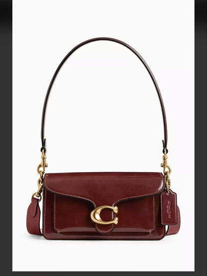Coach

withbox 
🎁🎁🎁

100 dhs💓

Zain143
♥️♥️♥️
