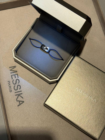 MESSIKA 🩶
* ⁠↗️ *Super Master Quality ®️*⬆️
* MOVE TITANIUM CORD BRACELET Unisex 
* ⁠Black , Blue & Gray Cord
For Price 👇 WTSP Text Zain 0568585901
0507557372
0544061607

Zain106
♥️♥️♥️