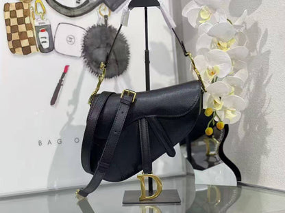 Dior
Master🌺
320 dhs✅
#25cm❤️❤️🙋‍♂️

#20cm❤️❤️🙋‍♂️290 dhs✅

Zain228
♥️♥️♥️