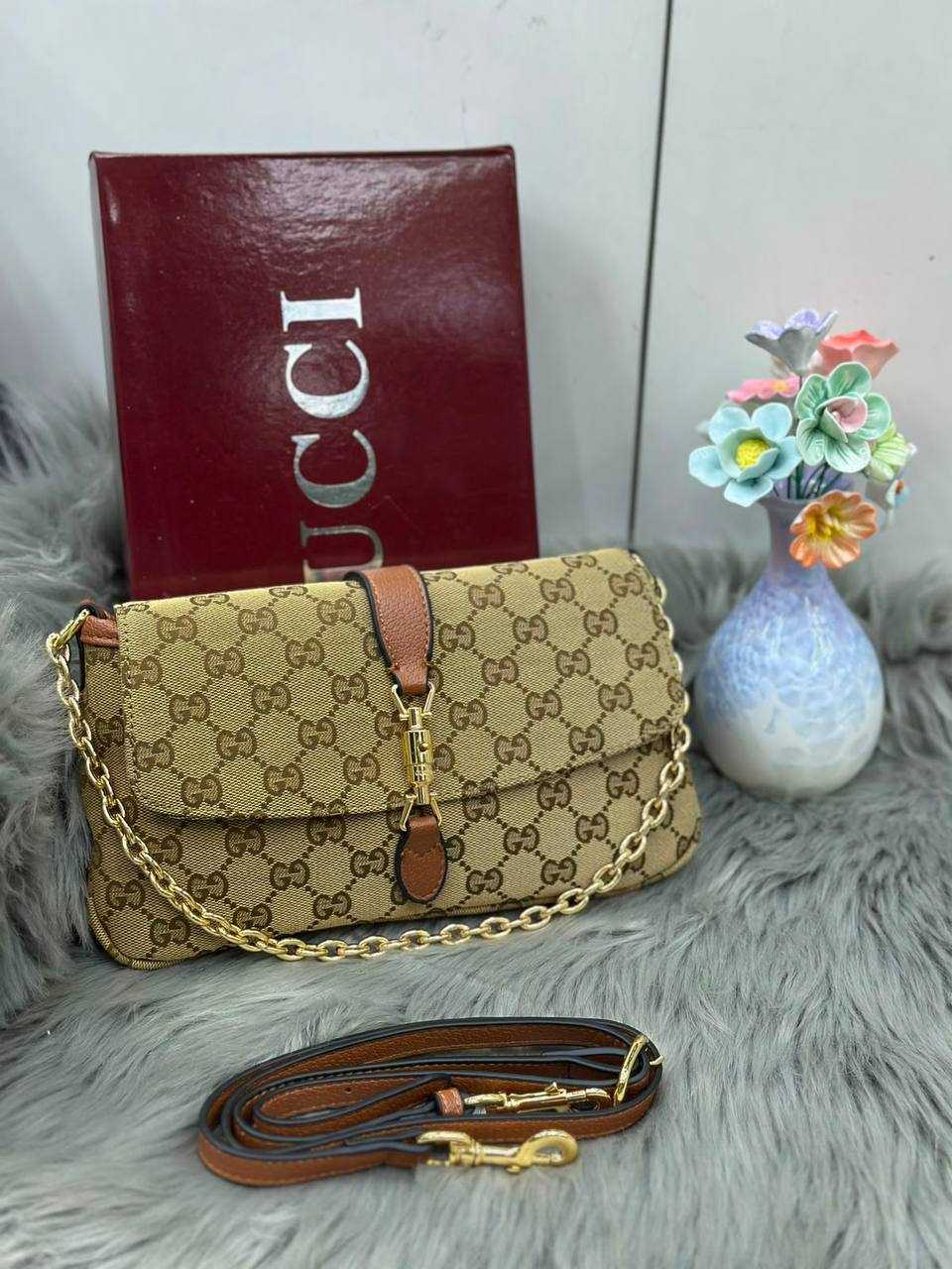 GUCCI

SIZE 26CM

Withbox
110 dhs🇦🇪🇦🇪

Zain244
♥️♥️♥️
