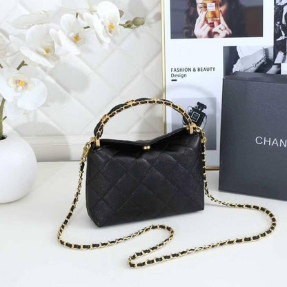 Chanel

100 dhs🇦🇪🇦🇪

Zain26
♥️♥️♥️