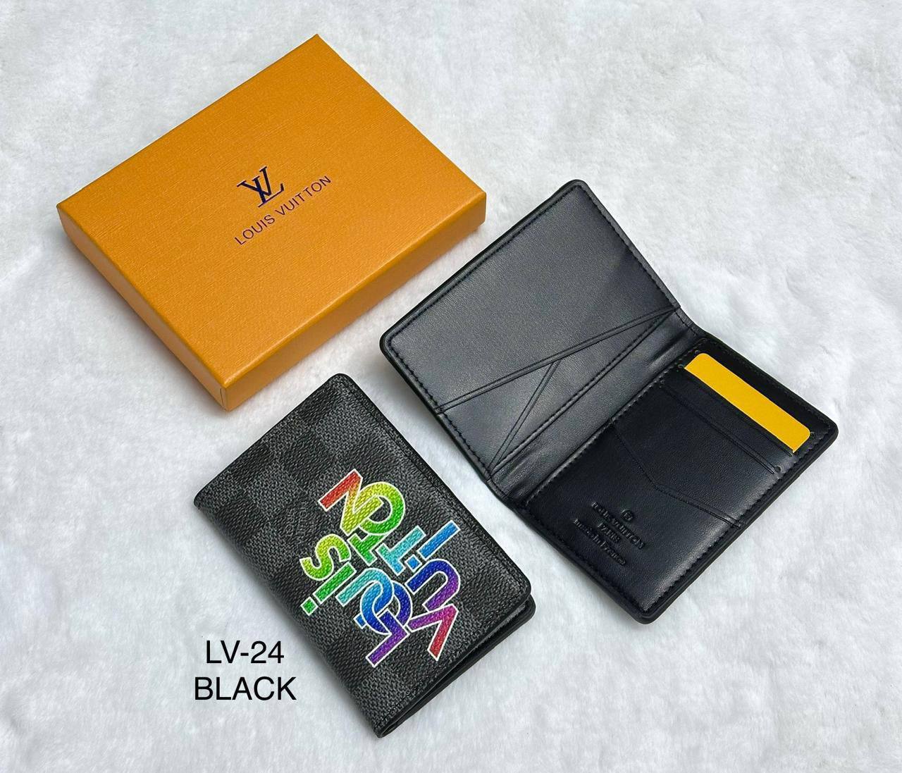 Wallets
65 dhs✅

Zain182
♥️♥️♥️