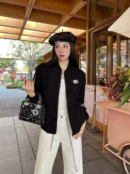 Master Dior 

New collections                                             *price 260 shs
*good  quality  ♥️♥️
*Sizes:S M L xl* 
*AVAILABLE NOW*

Zain231
♥️♥️♥️