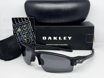 Oakley
Oakley Master quality 
130 dhs✅

Zain126
♥️♥️♥️