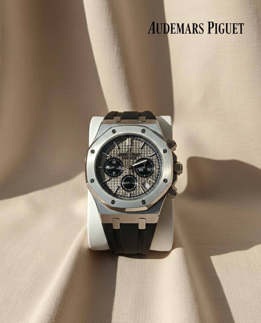 Ap Men
280 dhs✅
*Battery*
*chronograph working*

Zain29
♥️♥️♥️