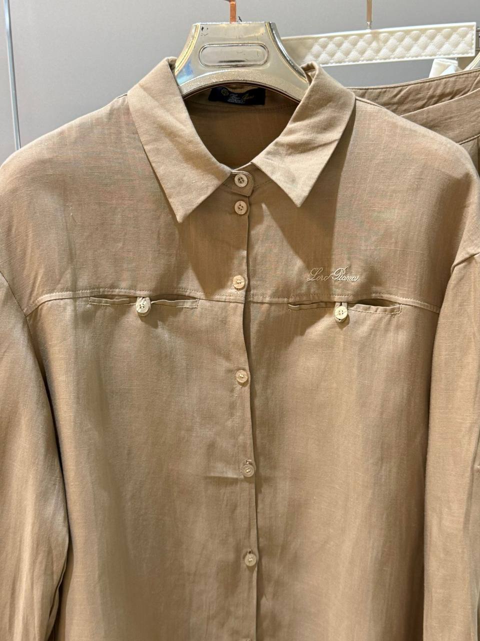 LORO PIANA
*Super Master quality*
*Sizes:S M L XL*

550 dhs✅

Zain308
♥️♥️♥️
