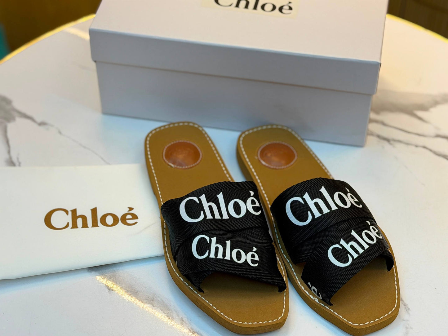 Chloe slipper 
Size 36-41
90 dhs✅

Zain296
♥️♥️♥️