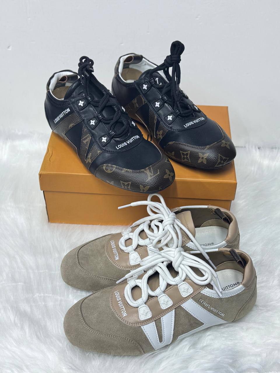 LV 
Size 36 to 41
140 dhs🪙💚

Zain21
♥️♥️♥️