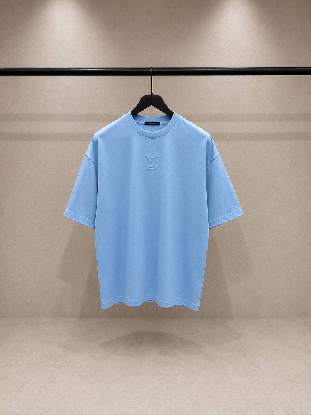 LV❣️
SUPER MASTER QUALITY ✨
SIZE :S M L XL XXL
280 dhs🇦🇪🇦🇪

Zain327
♥️♥️♥️