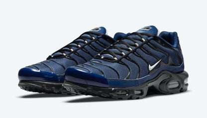 NIKE
Size 40 to 45 
120 dhs✅

Zain183
♥️♥️♥️