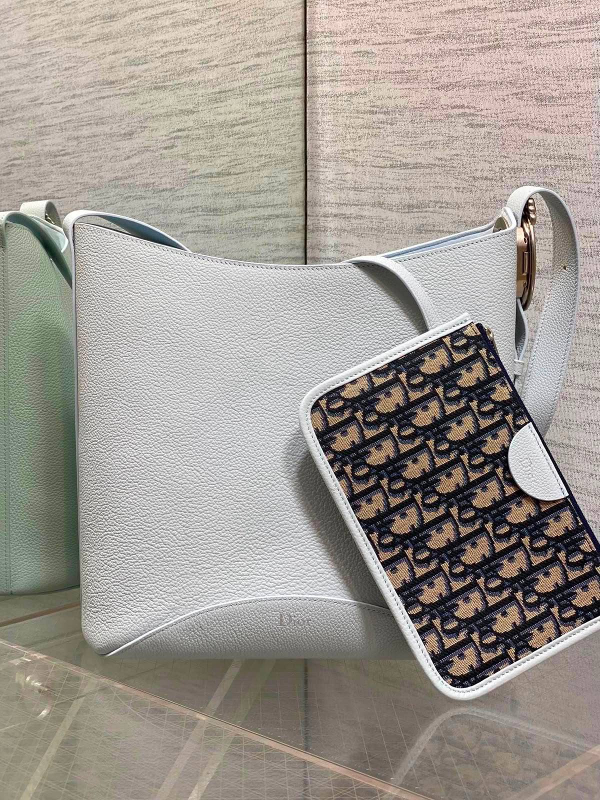DIOR NEW  COLLECTION 💫💫💕
Super master quality 🔥🔥🔥💯
Available 💕💕💕
With full package 🎁
For Price 👇 WhatsApp✅
0568585901 
0507557372
0552275751 Owner Zain 👌

Zain252
♥️♥️♥️