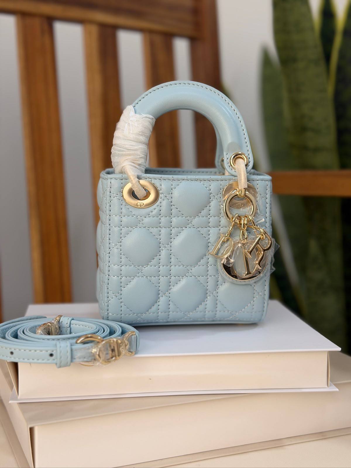 Dior💫
Super master quality ⚡️
Original Packing 🎁
Micro size📏

For Price 👇 WhatsApp✅
0568585901 
0507557372
0552275751 Owner Zain 👌

Zain321
♥️♥️♥️