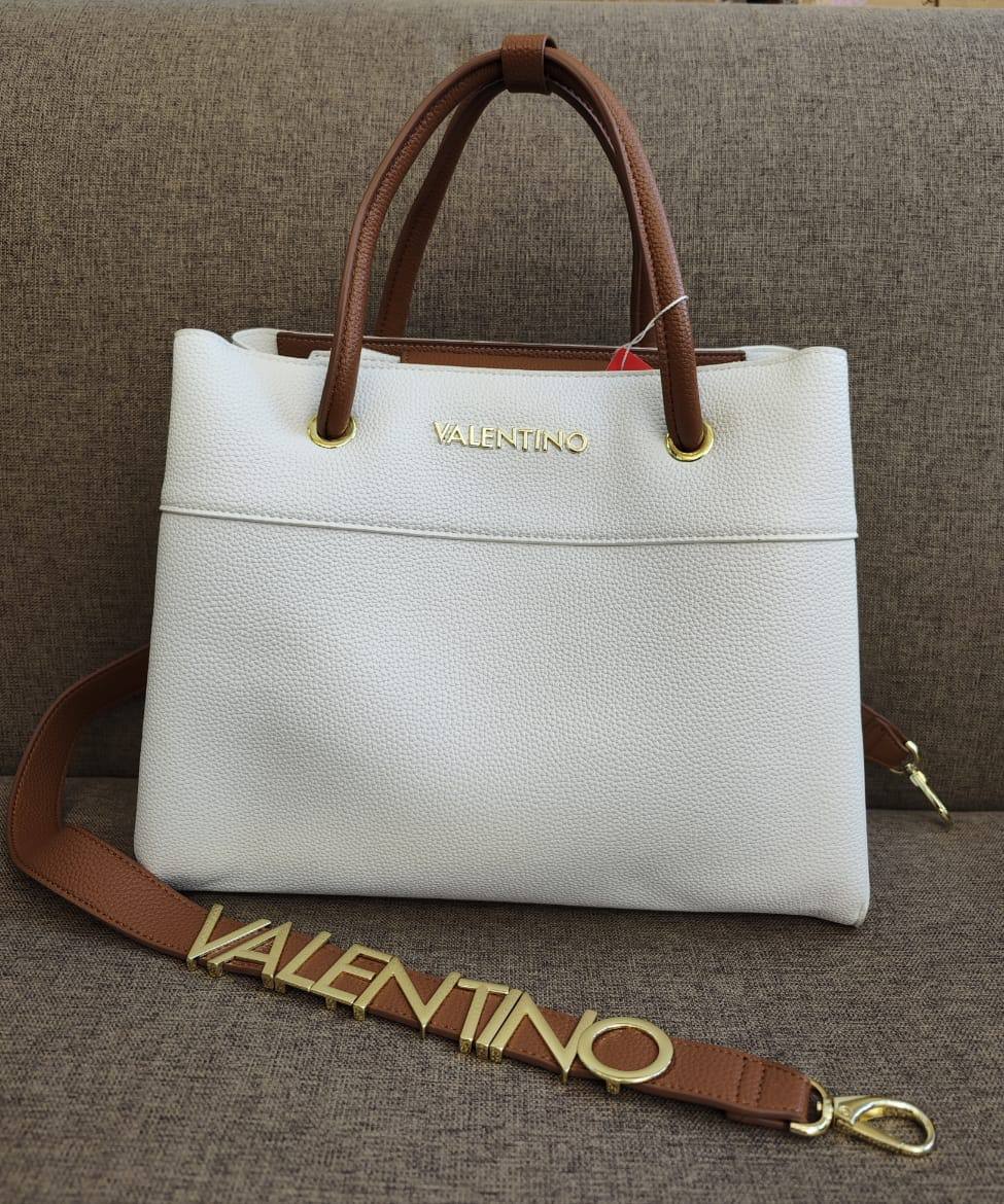 Valentino
125 dhs❣️
size36*17*27cm
New models

Zain26
♥️♥️♥️