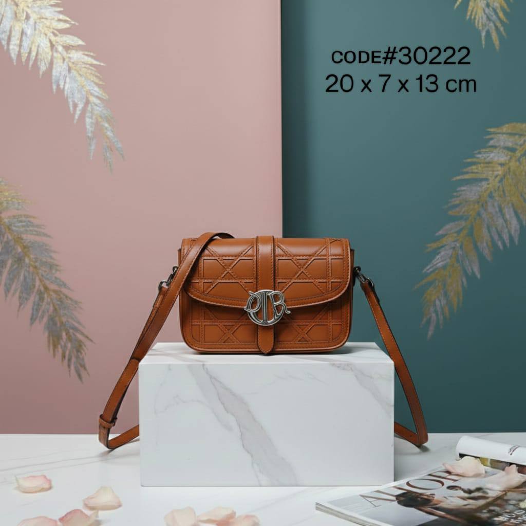 CHRISTIAN DIOR
ᴍɪɴɪ ᴅɪᴏʀ ᴄʜᴀʀᴍ
ᴄʀᴏssʙᴀɢ / sʜᴏᴜʟᴅᴇʀ ʙᴀɢ
sɪᴢᴇ : 20 cm
ᴡɪᴛʜ BOX
🎁🎁🎁

60 dhs👑

Zain31
♥️♥️♥️