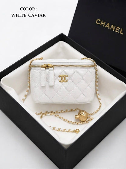 Chanel ᴠᴀɴɪᴛʏ ᴄᴀsᴇ
ᴍɪʀʀᴏʀ ɪɴsɪᴅᴇ/ ɢᴏʟᴅ ᴄʜᴀɪɴ
ᴡɪᴛʜʙᴏx
ᴄᴀᴠɪᴀʀ
sɪᴢᴇ:17ᴄᴍ
100 dhs✅

Zain56
♥️♥️♥️