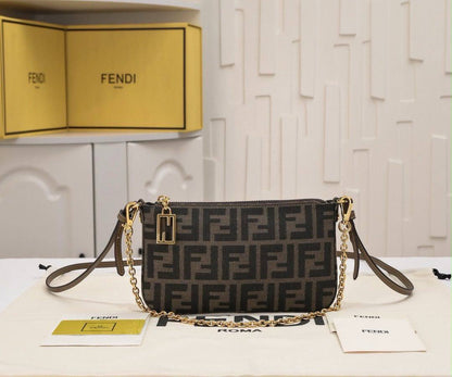 Fendi


For Price 👇 WhatsApp✅
0568585901 
0507557372
0552275751 Owner Zain 👌

Zain192
♥️♥️♥️